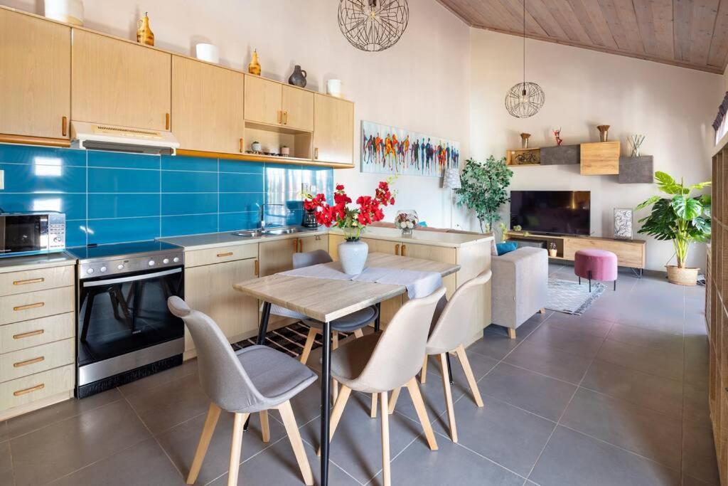 Celestia House Apartment Kokkino Chorio Екстериор снимка
